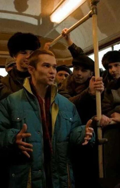 быстрые ноги, пизды не получат