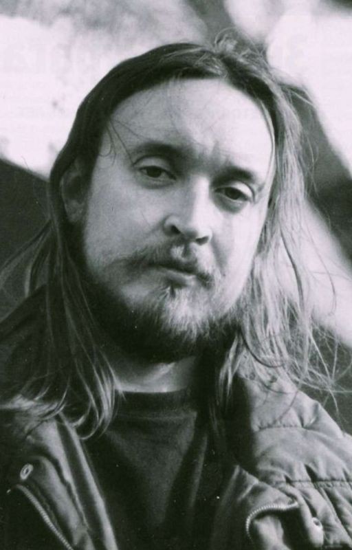 Сказка о том, как Летов искал себя в стоматологии