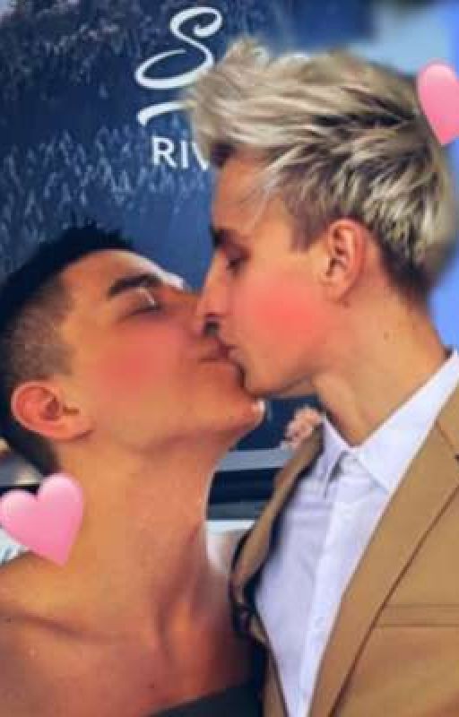 Что-то больше чем просто друзья❤️