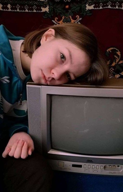 ти теперь универсамовская?