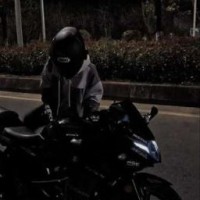 r-dikson
