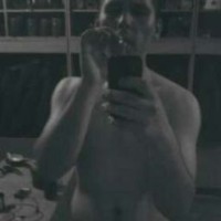 uhbif94