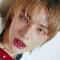 straykiss1438