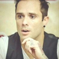 satan-loves-skillet