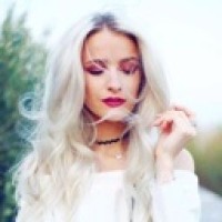 elizabeth-more