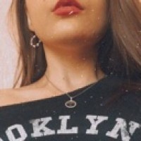 galya-pishet