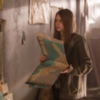 mystery-girl-fore