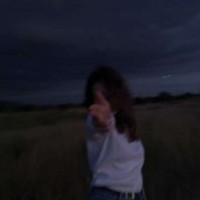 emily-black17