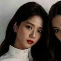 kim-jisoo