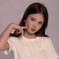 ellie-gaunt